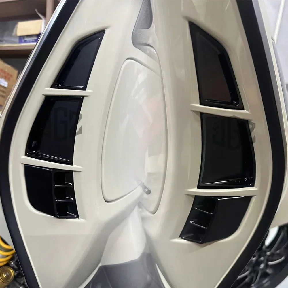 1 Pair Motorcycle CNC Radiator Guard Protector Bezel Cover Grille Accessory For VESPA GTS 250 300 For GTV 2023-2024
