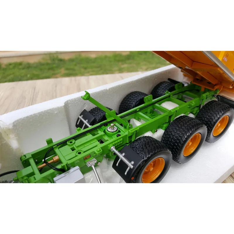 Diecast 1:32 Scale JOSKIN Trans CARGO 7500  Alloy Drag Bucket Dumper Agricultural  Model Collection Souvenir Dsiplay