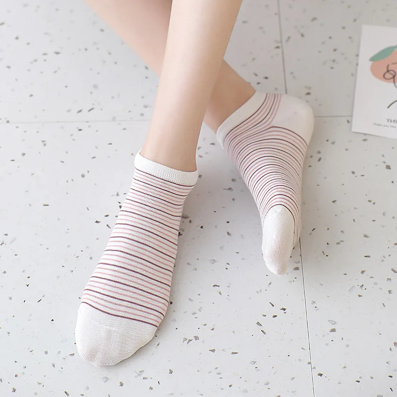 5 Pairs/lot Fashion Elegant Funny Cute Cotton Girls Pink Lattice Short Female White Low Cut Ankle Socks Summer Spring Women Sox