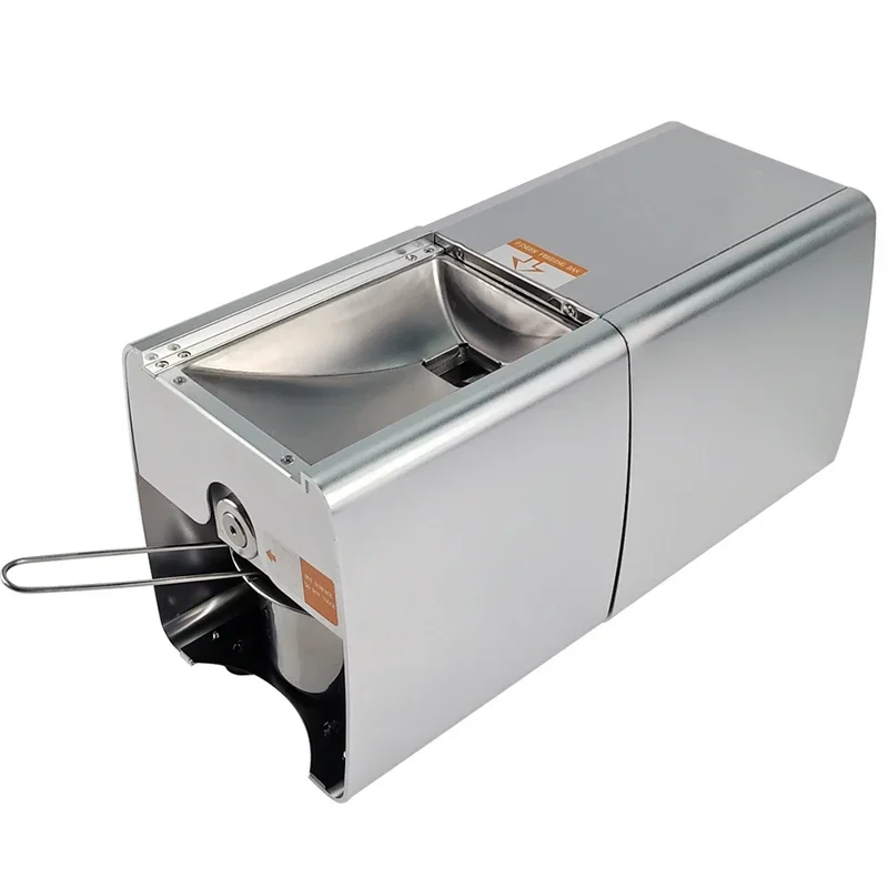 ขายตรงใช้งานง่ายเครื่องอัดน้ํามันมะพร้าวขนาดเล็กเครื่องอัดน้ํามันถั่วลิสงสําหรับเมล็ดวอลนัทสีดําเมล็ดแฟลกซ์ในครัวเรือน