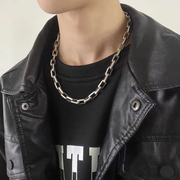 ULJ Hip Hop Stainless Steel Cuban Necklace Square Buckle Thick Chain Men\'s Fashion Style Clavicle Jewelry