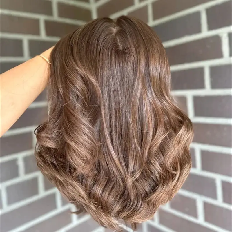 

Высокая плотность Ombre Шоколадно-коричневый со светлыми полосками Высококачественный синтетический парик спереди Короткая волна Боб Предварительно выщипанная линия волос