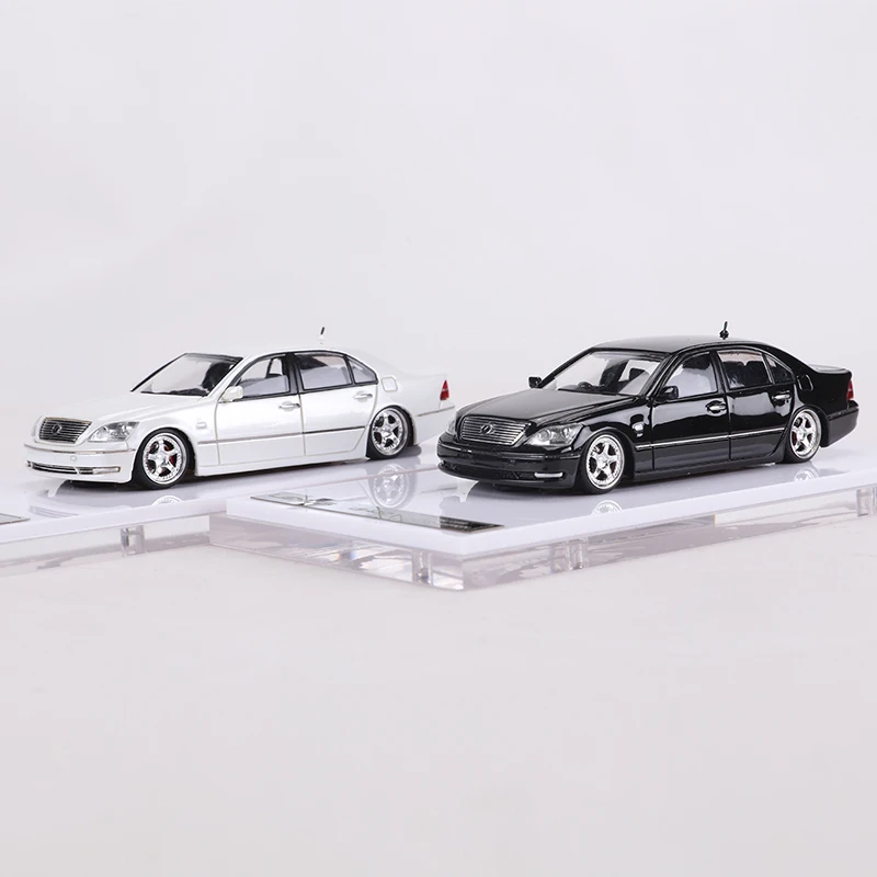 

1:64 LS430 Resin Model Car Limited Edition