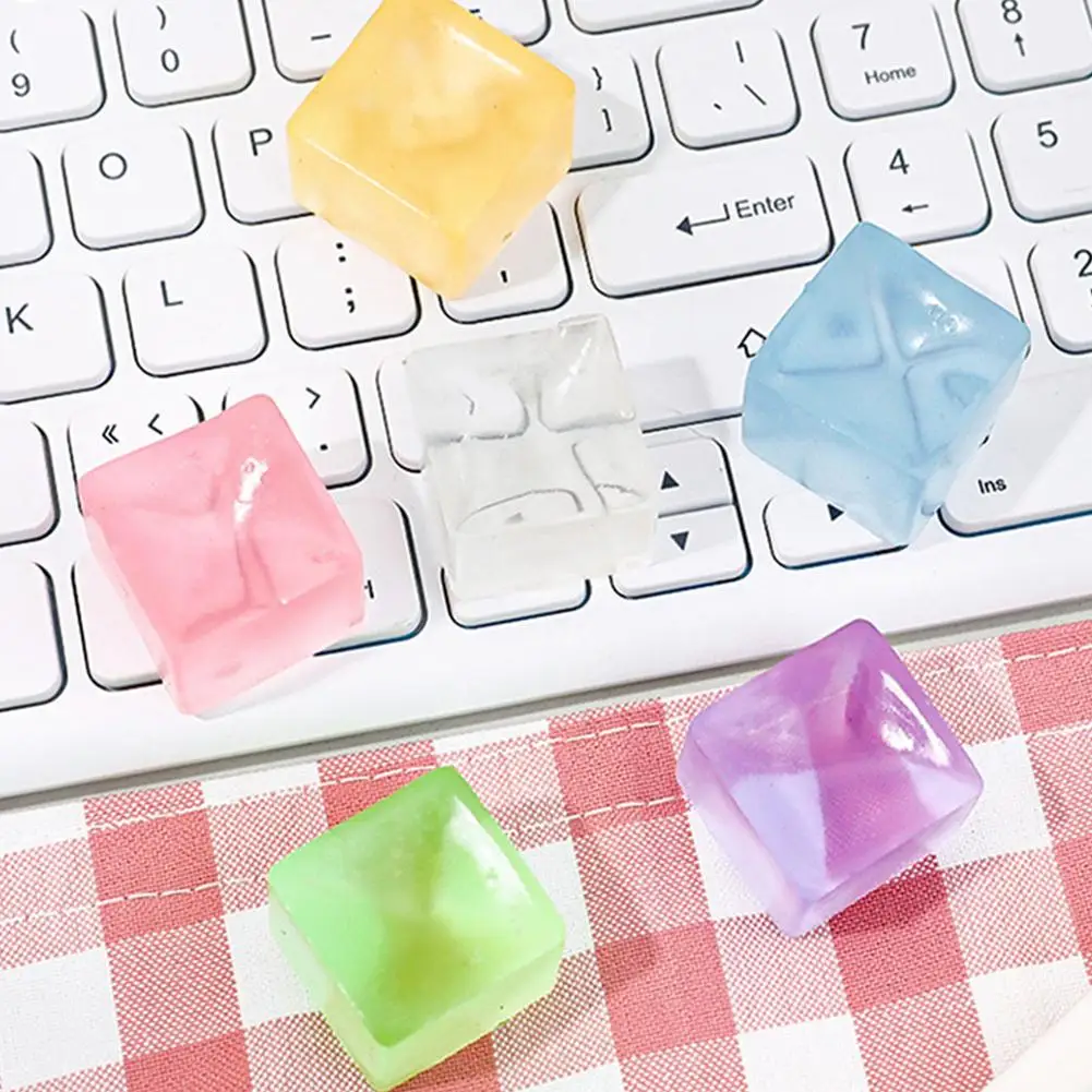10-100 Stück Niedliche Fidget-Spielzeuge Mini Squishy Spielzeuge Mochi Eiswürfel Stressball Spielzeug Kawaii Transparenter Würfel Katzenpfote Fisch Stressabbau – Detail 12