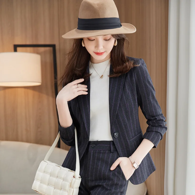 Women's Black Striped Suit Jacket2024Spring and Autumn Leisure All-Matching Graceful High-Grade Slim-Fit Small Suit Women's Top