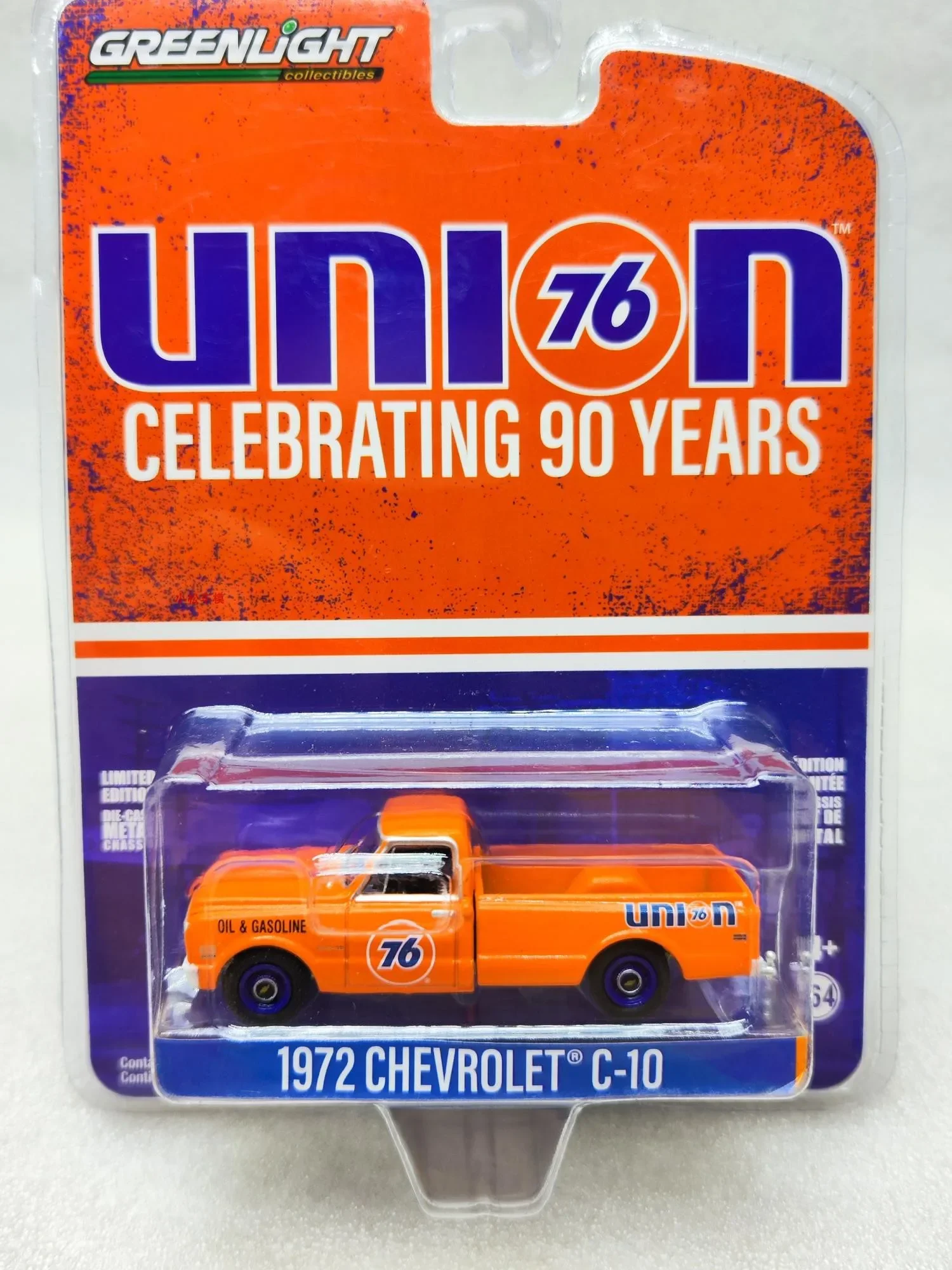 

1: 64 1972 Chevrolet C-10- Union 76 Празднует в честь 90-летия Коллекция моделей автомобилей