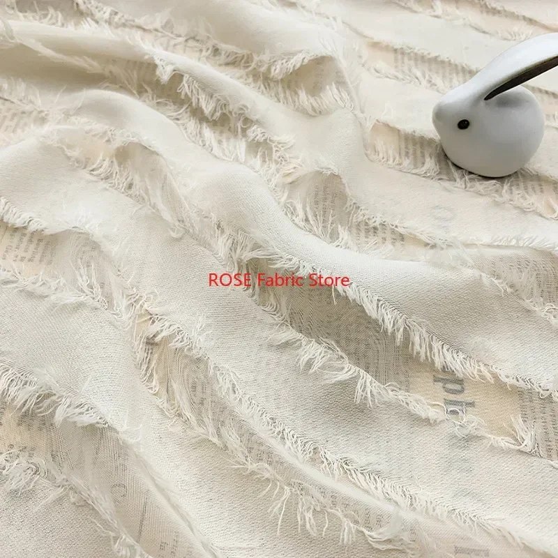 

Жаккардовая шифоновая ткань с цветочным узором и бахромой для блузок, весенних платьев, праздничных платьев, танцевальных платьев, рубашек