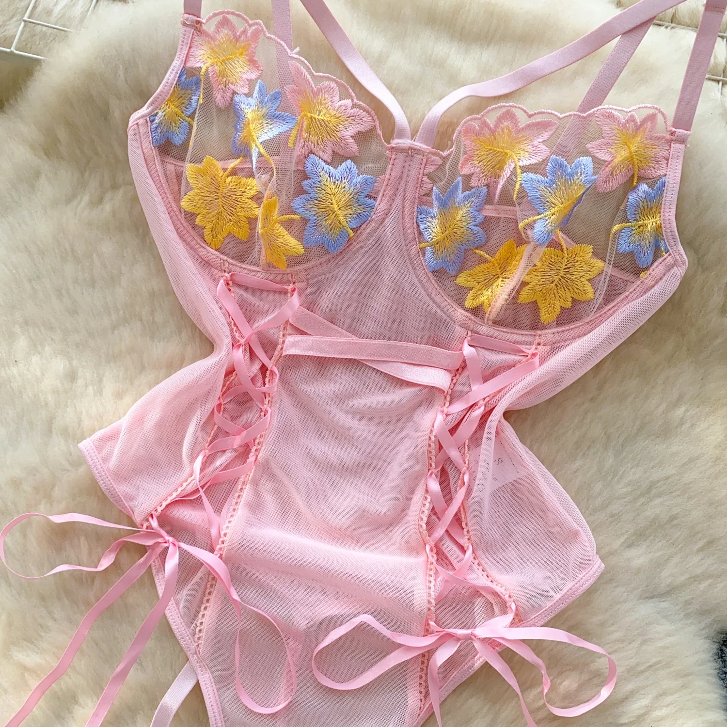 Damska Seksowna Bielizna Nocna z Wycięciami 2025, Koronkowe Ramiączka, Sznurowany Tył, Bez Pleców, Haftowane, Cosplay, Kwiatowa Siateczka, Erotyczne Body