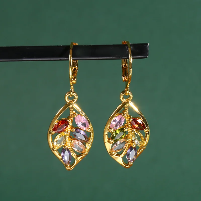 Fashionable Golden Leaf Inlaid Colored Zircon Earrings for Women, Exquisite Jewelry, Valentine\'s Day Gift