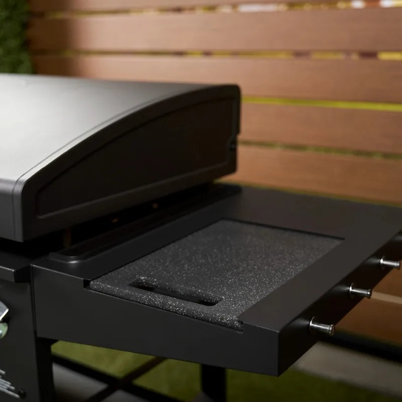 شواية بلاكستون الأصلية ذات 4 شعلات مقاس 36 بوصة من البروبان أومنيفور للاستخدام الخارجي مع غطاء محرك السيارة وأرفف جانبية قابلة للطي