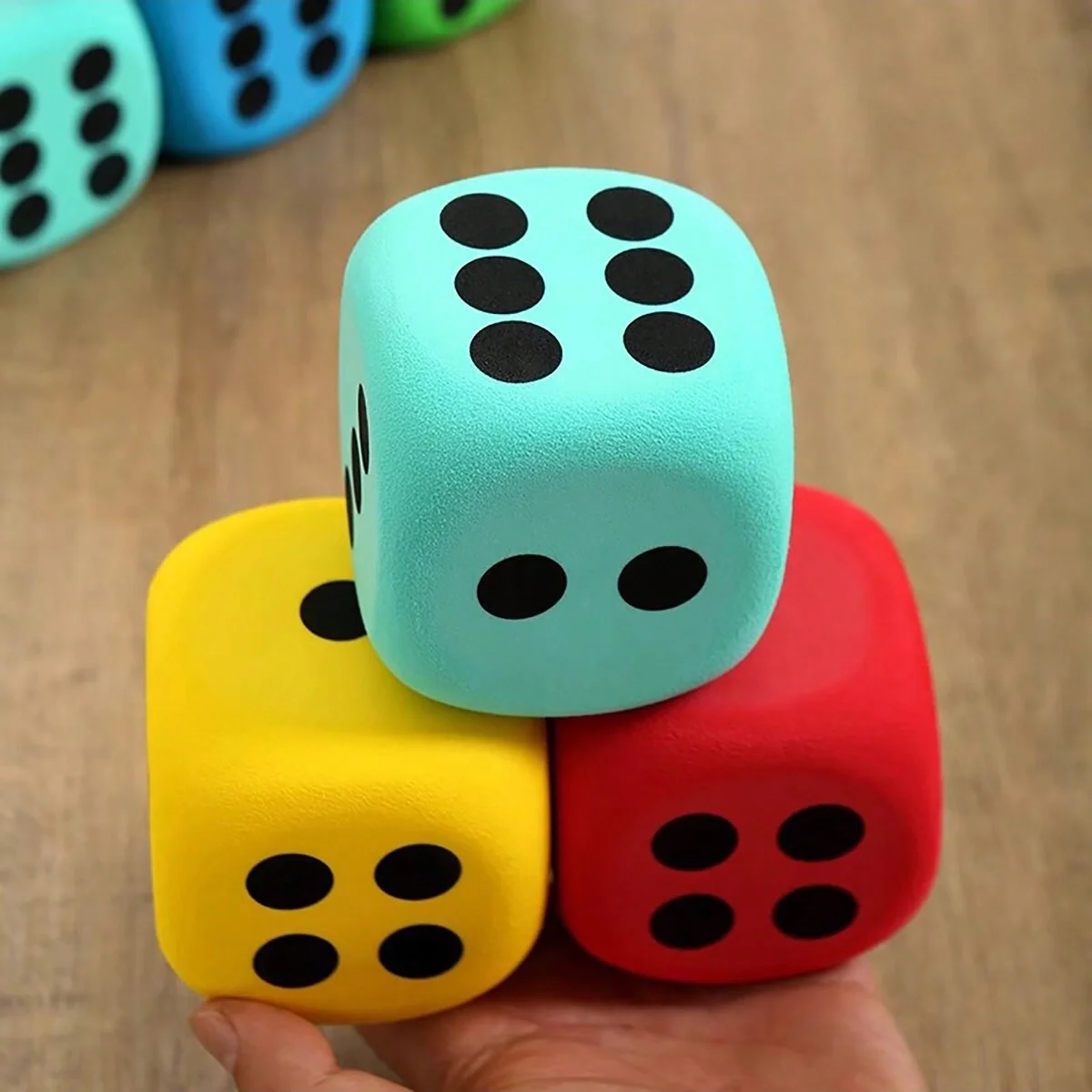 1pc/6pcs-Large soft foam dice set - ideal for interactive games with pets