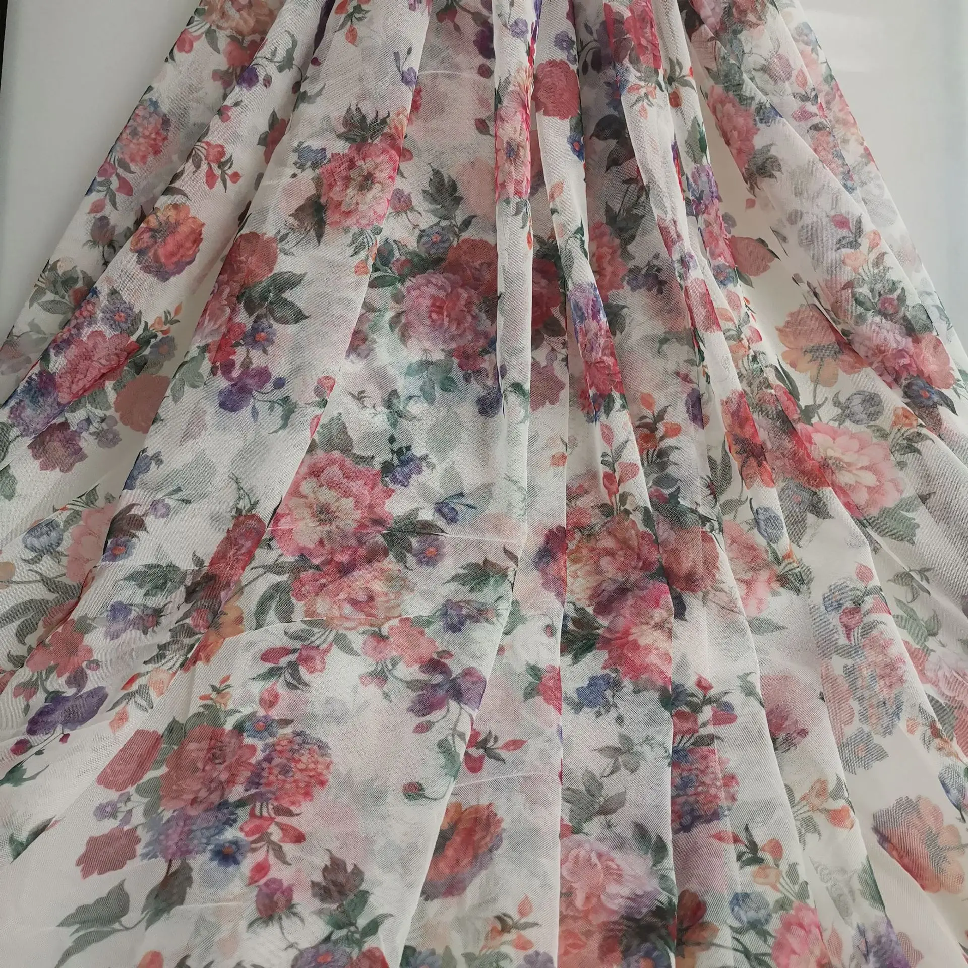 Floral Print Mesh, Flower Digital Printed Tulle, Breathable Summer Dress Fabric, Polyester