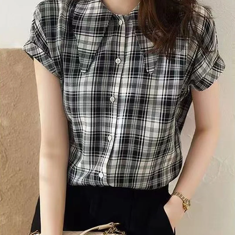 

Fashionable Commuting Loose Comfortable Plaid Short Sleeve Shirt Summer New Style High Quality Retro Leisure Sweet Women's Top