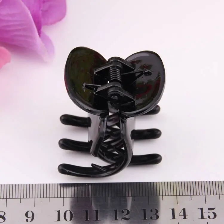 2 Pieces Hair Claw Clips for Thick Hair Plastic Ponytail Holder for Women Hairdressing Salon Tool Crab for Hair Summer Headwear