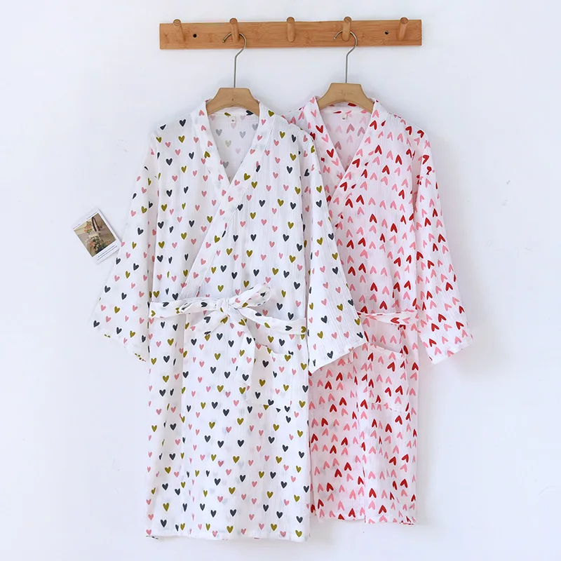 

Spring Summer Love Heart Print Thin Cotton Bathrobe for Couples Pajamas Home Absorbent Quick Drying Bathrobe