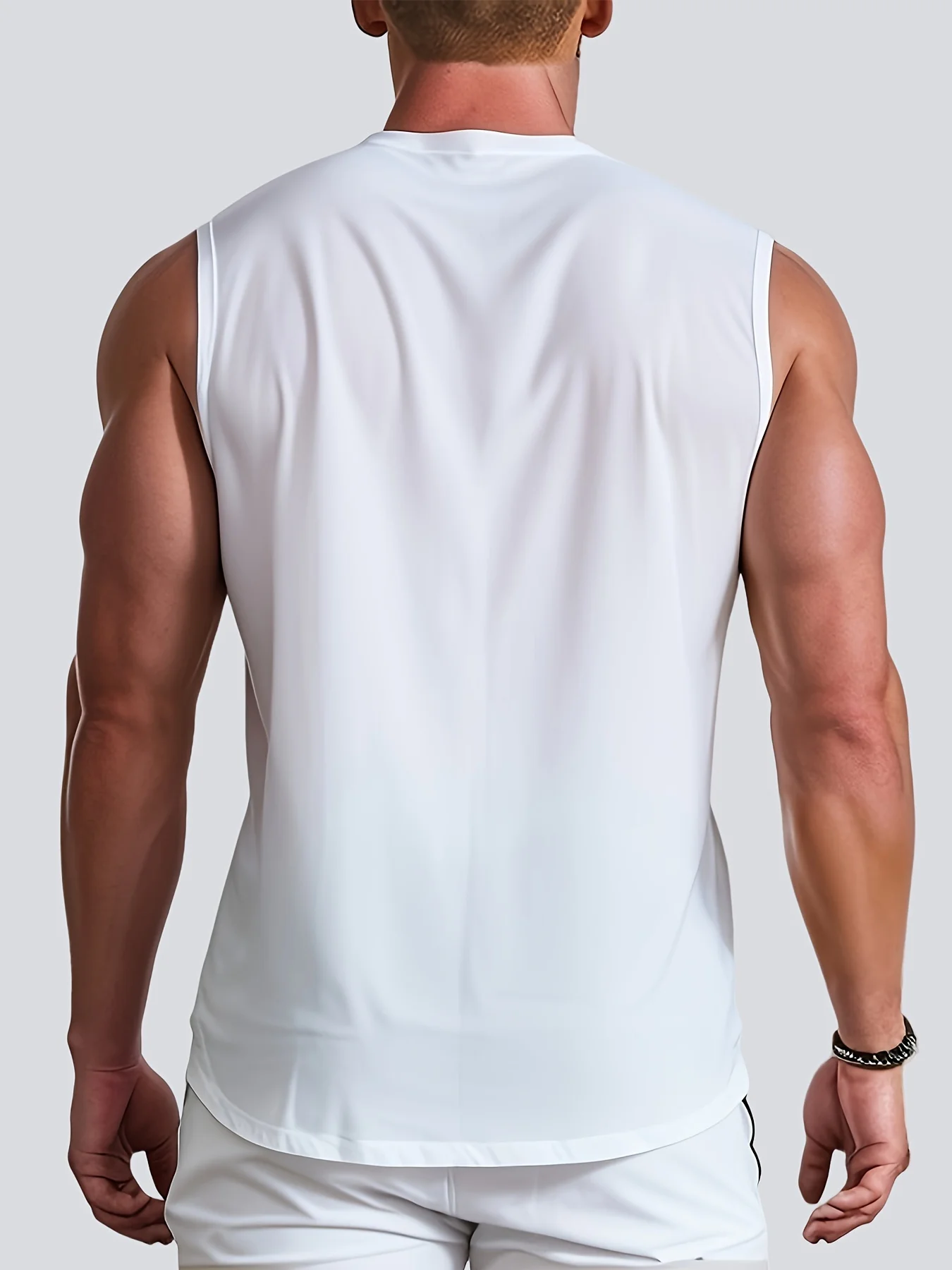 Men's Tank Top V-neck Fashion Retro Sleeveless Training T-shirt Top Outdoor Running Leisure Sports Tank Top