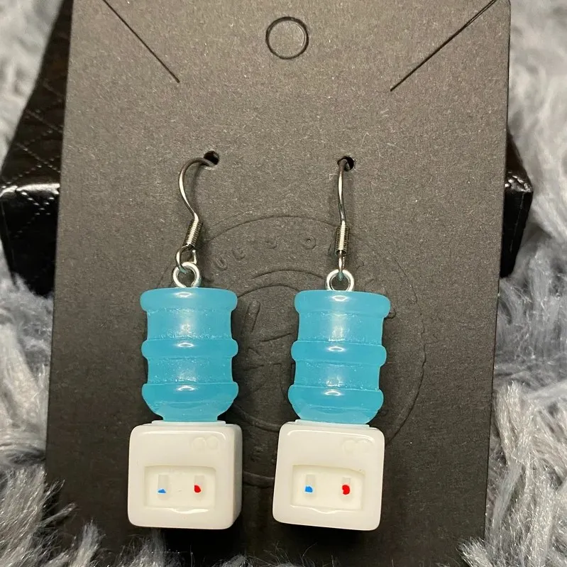 Funny Miniature Water Dispenser Resin Women's Earrings Handmade Creative Closestool Bathtub Pendant Jewelry Eardrop Gifts