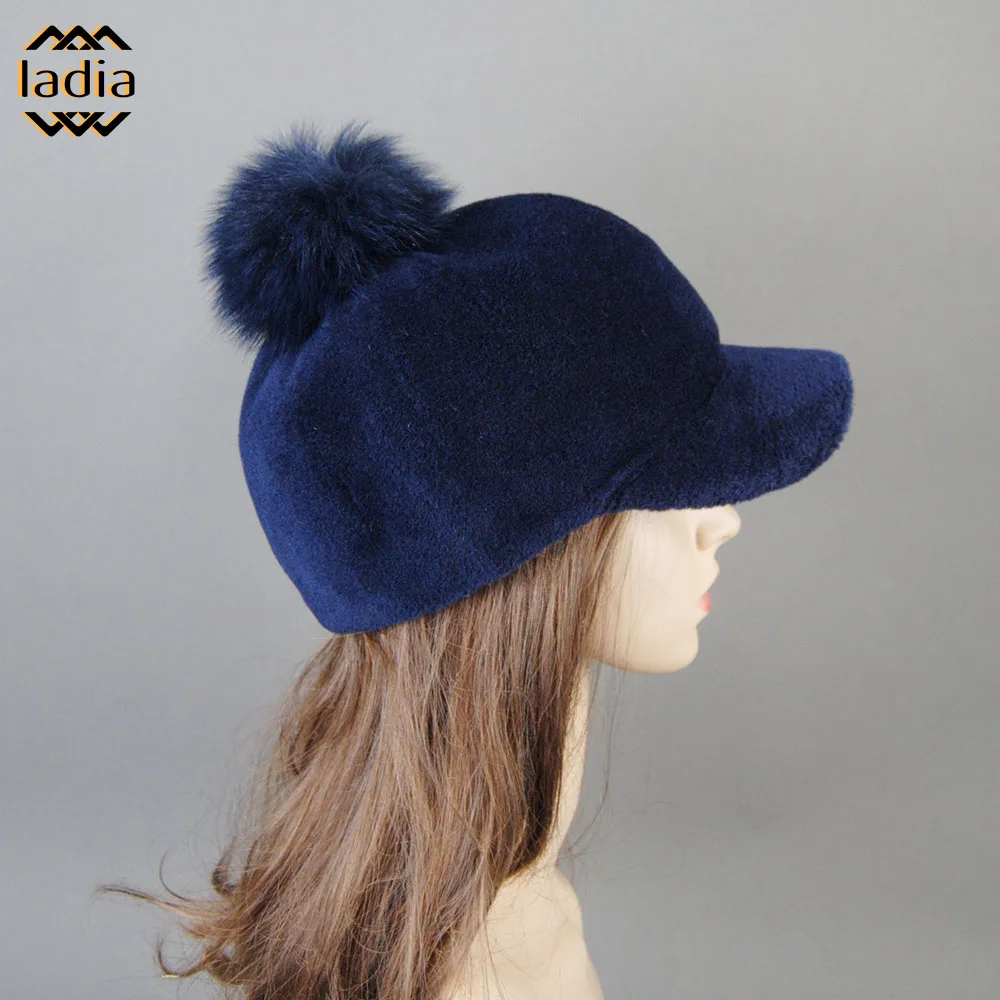 2023 New Winter Autumn Women Lamb Fur Caps Thicken Warm Solid Baseball Cap Female Velvet Kpop Gorras Fashion Wild Peaked Hat