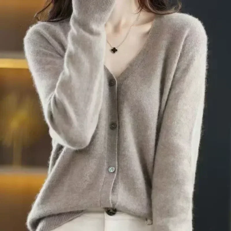 2024 Fashion V-Neck Temperament Small Fragrant Wind Women Loose Sweater Sweater All Sweater Coat Special Offer Cardigan