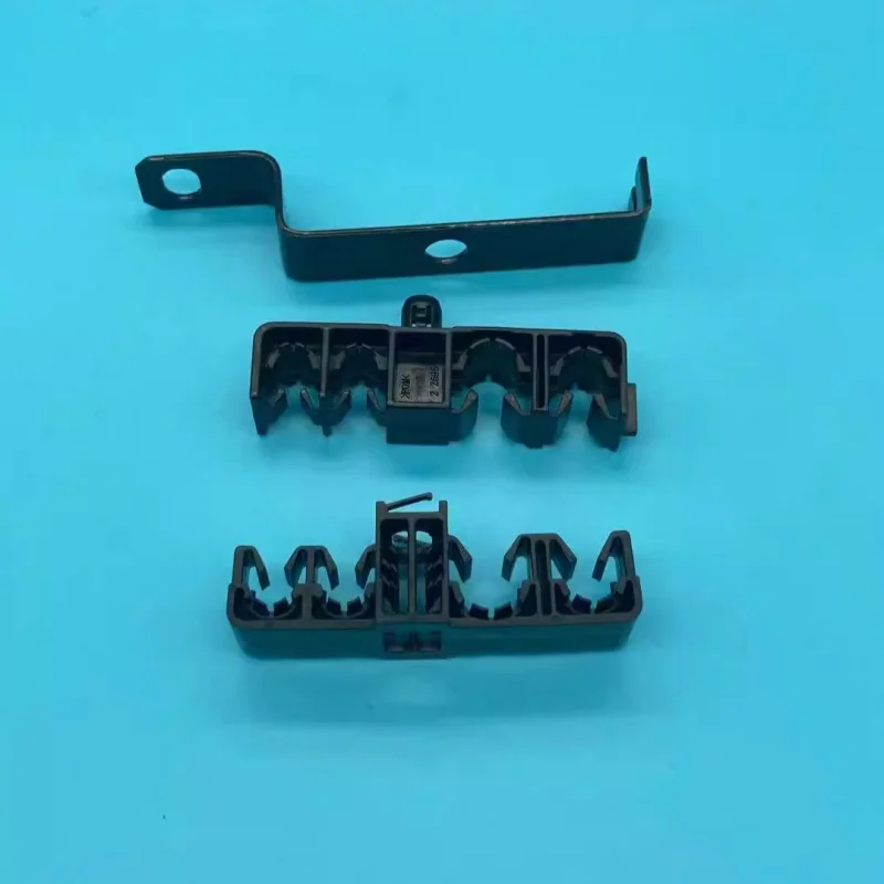 For NISSAN TIIDA LIVINA GENISS SENTRA SUNNY QASHQAI Chassis Brake Oil Pipe Clamp Buckle Clip
