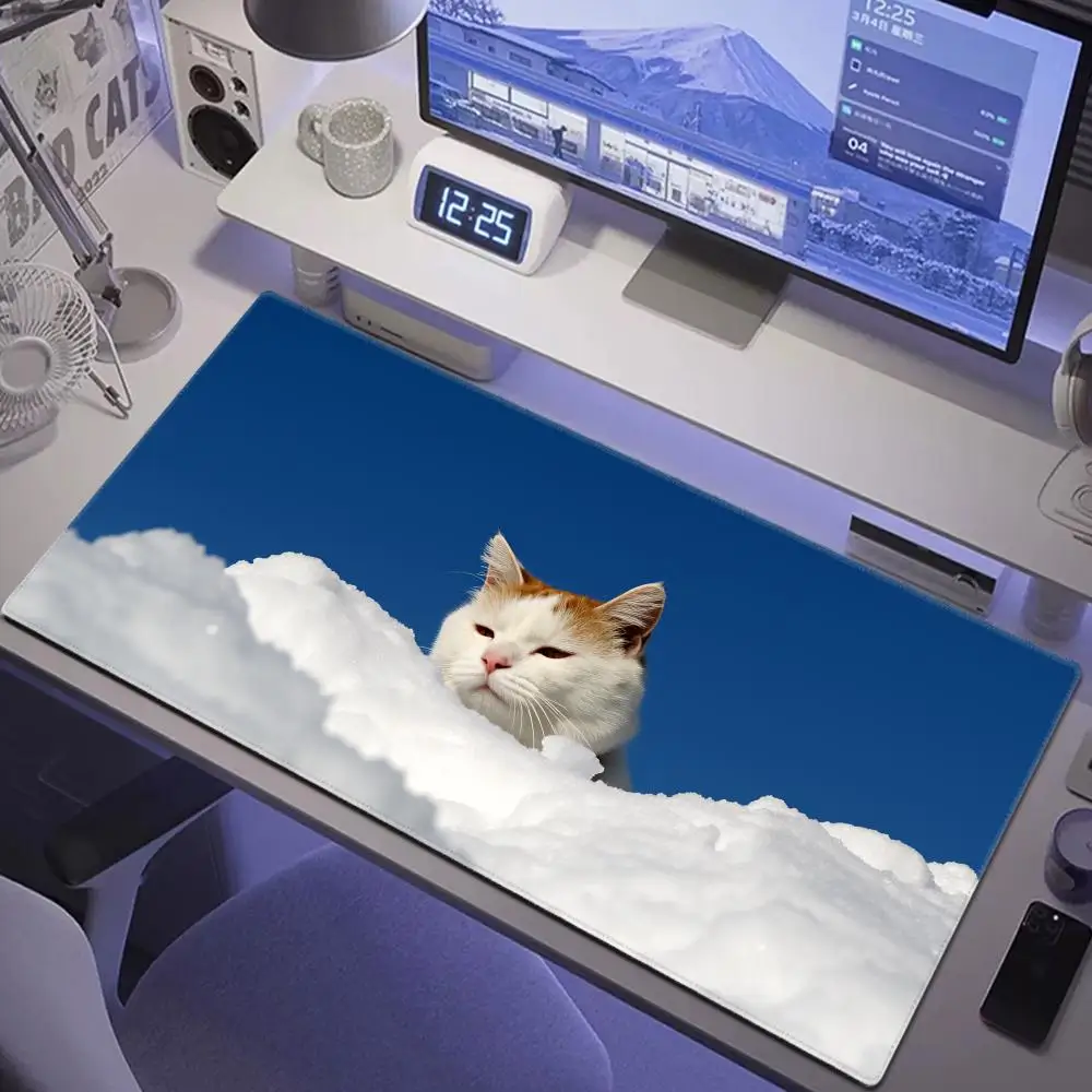 

HYBXAXC Cute Cat Holding Rose Large Mouse Pad, Non-Slip Desk Mat for Gaming & Office
