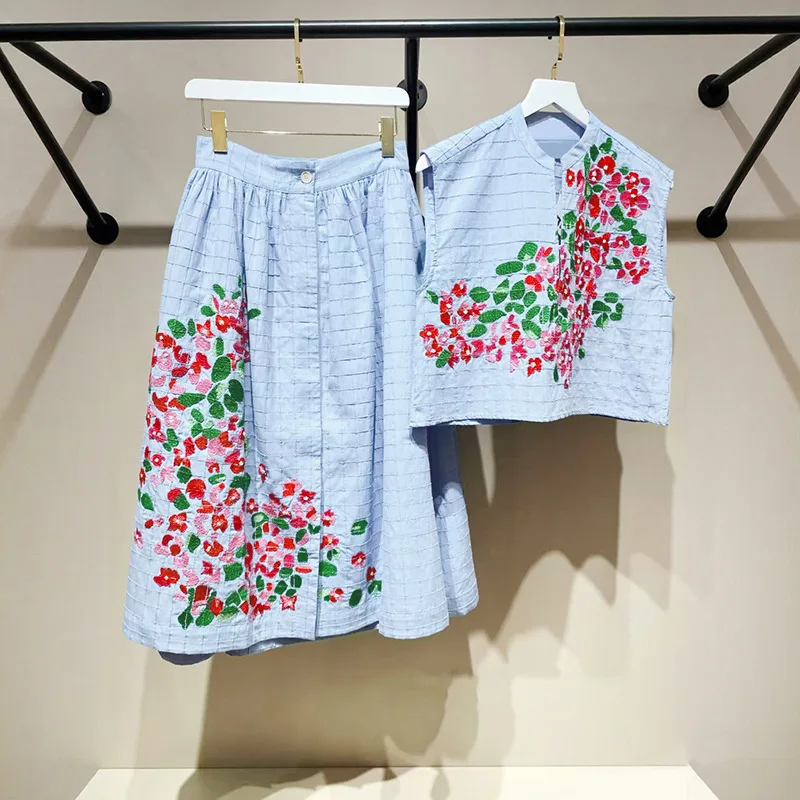 

Withered 2026 Summer Color Contrast Embroidered Flower Grid Texture Sleeveless Shirt A-line Skirt Set New Two Piece Set Women's