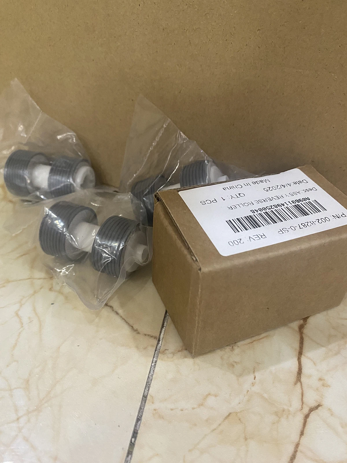 

1pcs ADF Roller 002-8287 002-9072-0-SP For Avision AV186+ AV1860 AD230U AD240U AD250 AD250F AD260 AD280 AD345WN AD370WN AN230W