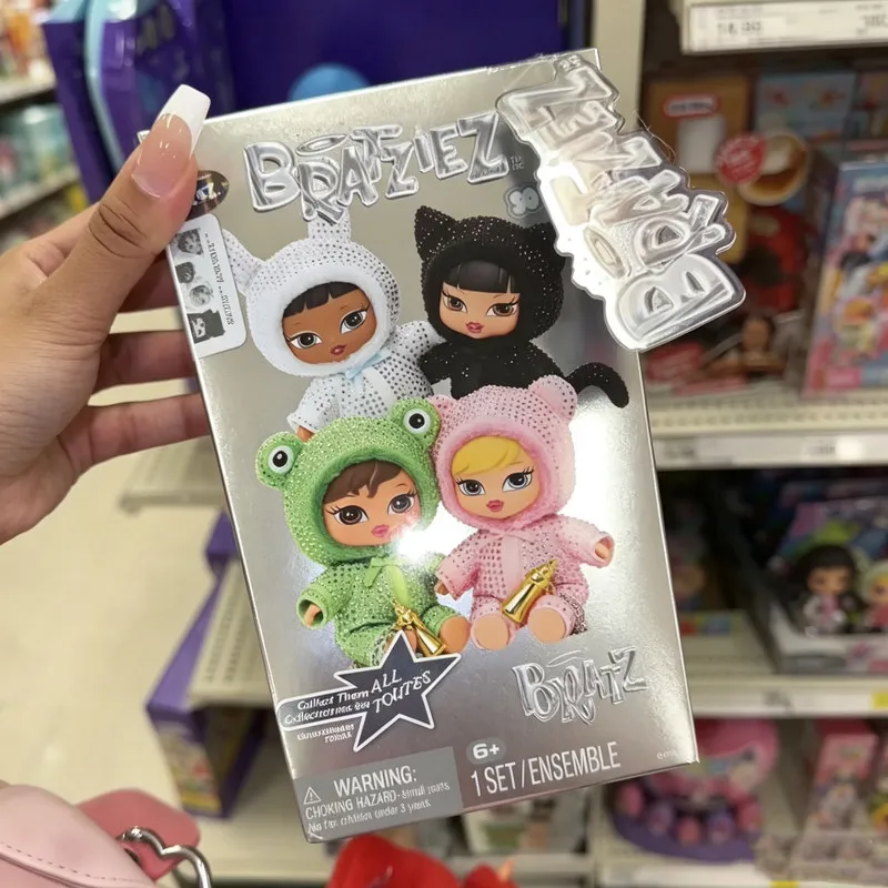 In Stock Genuine Mga Bratz Bratziez Bling Series Vol.2 Pendant Blind Box Keychain Animal Series Collectibles Bling Decorations view 2