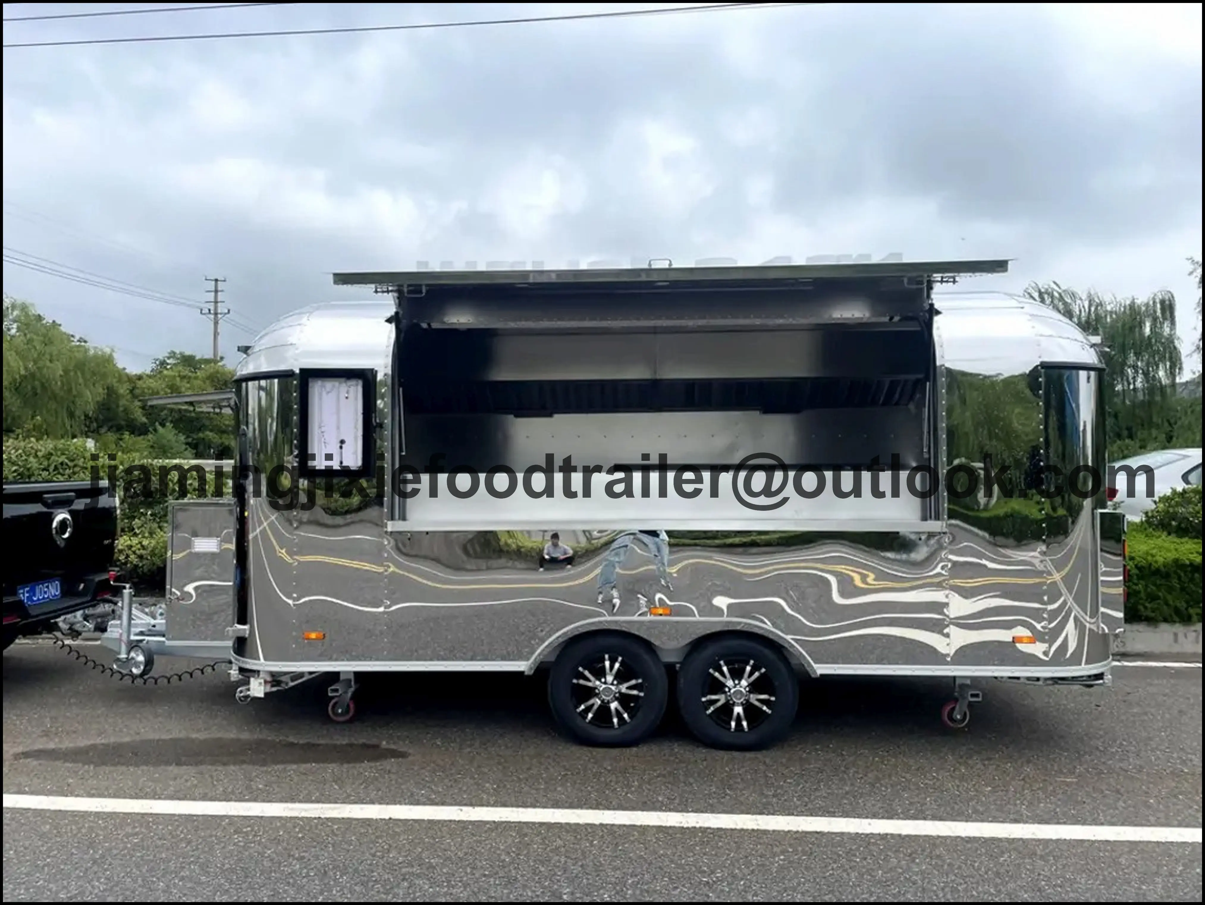 

Custom Dessert Pizza Ice Cream Truck Mobile Mobile Coffee Snack Bar Fast Food Trailer with Complete Kitchen Equipment