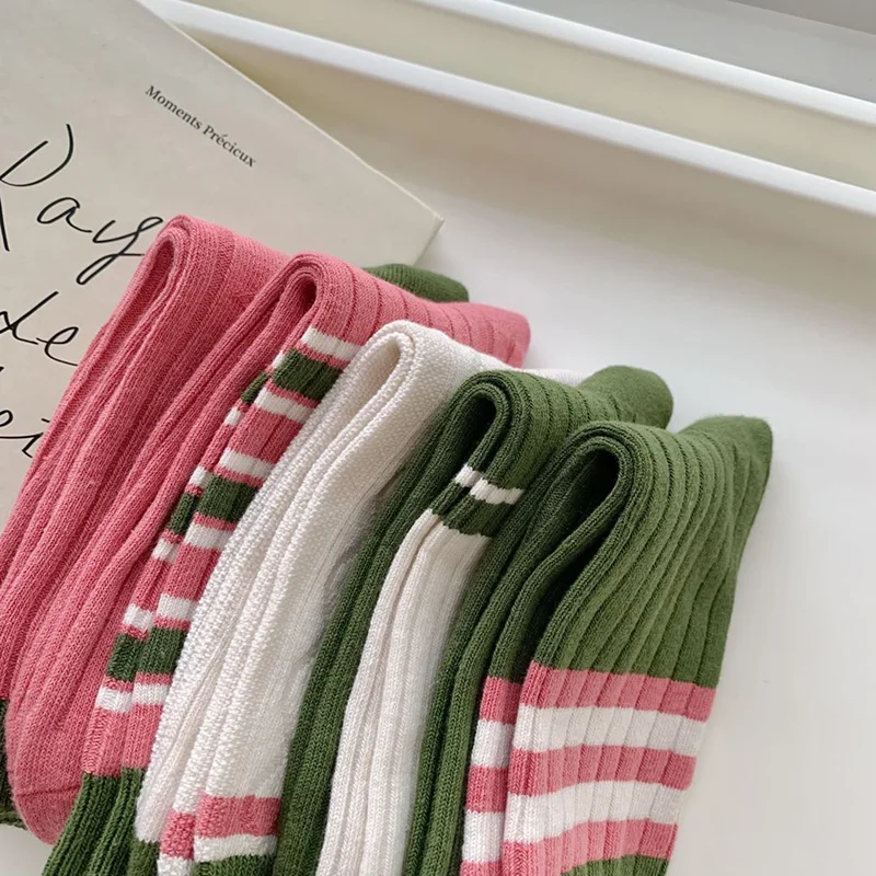 5 Pairs Lot Fashion Women\'s Socks Medium Tube Winter Korean Style Pink Green Striped Knit Breathable Soft Girls Cotton Sock Pack