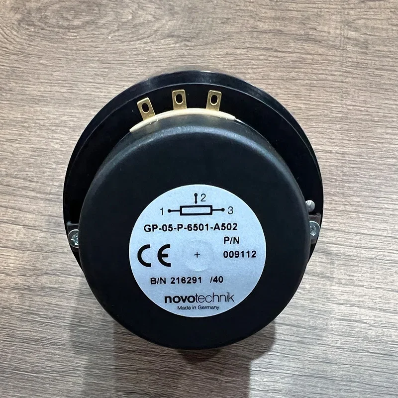 Novotechnik GP-05-P-6501-A502 Sensor  P/N 009112 BIN 218291