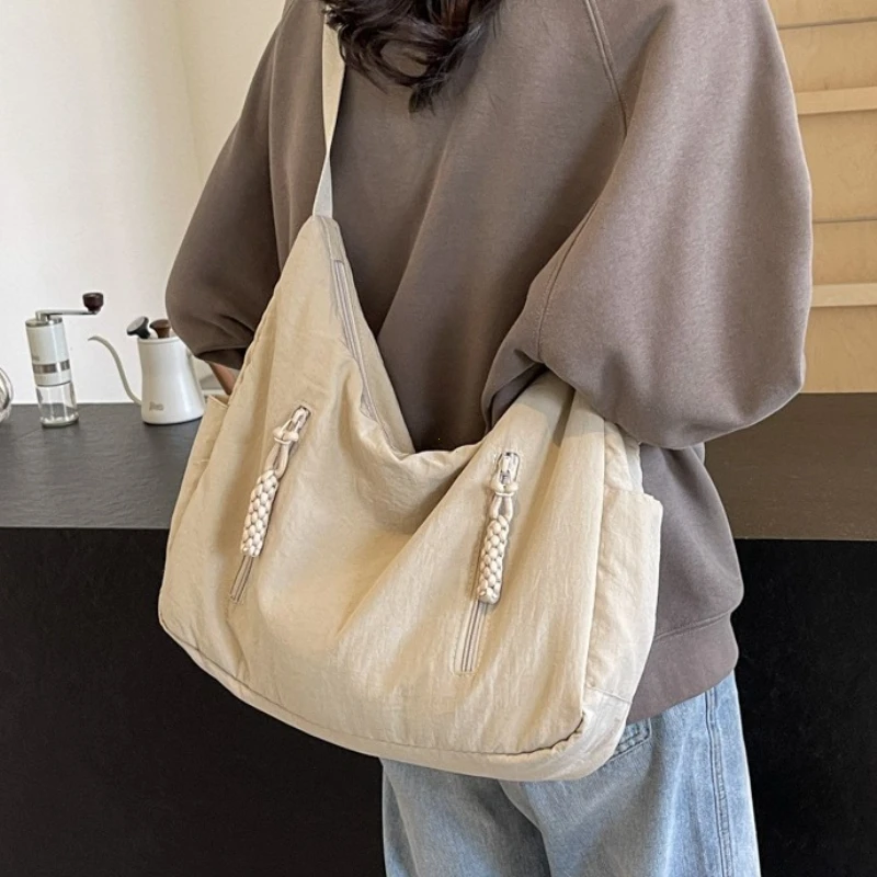 

Летняя женская однотонная сумка через плечо, модная легкая универсальная дорожная сумка через плечо, нейлоновая сумка-хобо большой вместимости