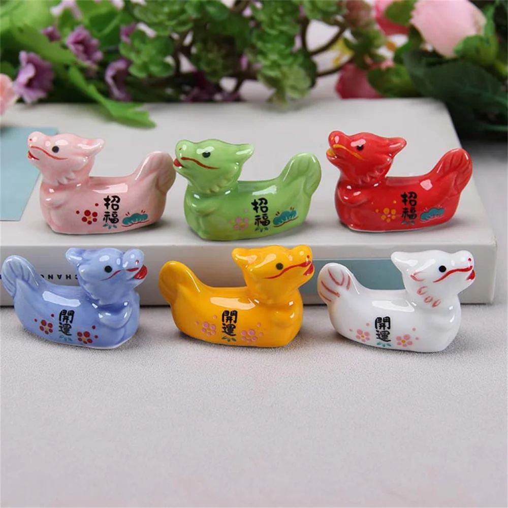 Ceramic Cute Dragon Chopstick Holder Chinese Style Restaurant Simple Tableware Holder Festival Table Decoration For Kitchen