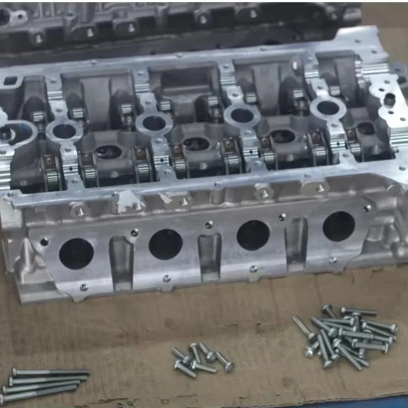 Geely Boyue New Cylinder Head Assembly OEM1025029200/1016060618
