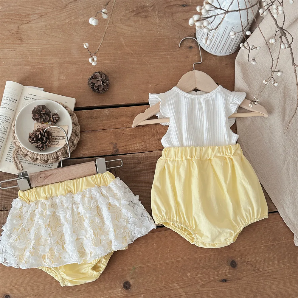 

2025 New Style Soft Cotton Baby Girl Shorts for 0 - 2 Y Cute Solid and Lace Styles Romper Adorable for Baby Clothing