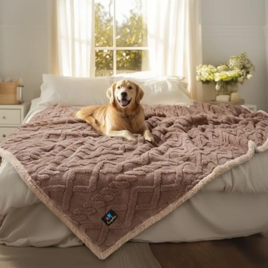 

Waterproof Pet Blanket Liquid Pee Proof Dog Blankets for Sofa Bed Couch Reversible Sherpa Fleece Furniture Protector Cover for