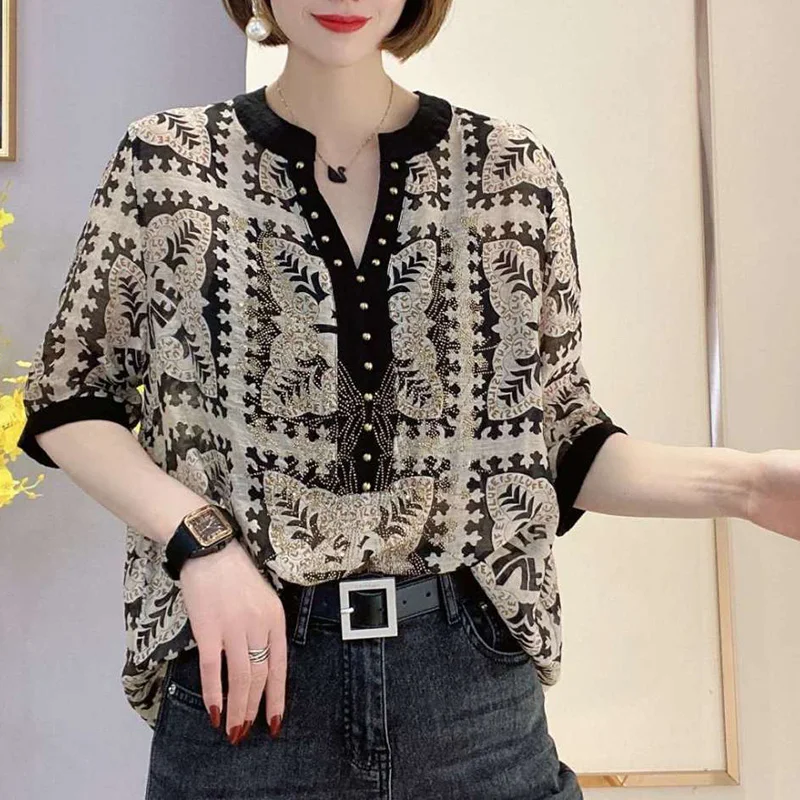 Elegant V-Neck Printed Spliced Beading Diamonds Blouse Women's Clothing 2023 Summer New Casual Pullovers Loose Office Lady Shirt