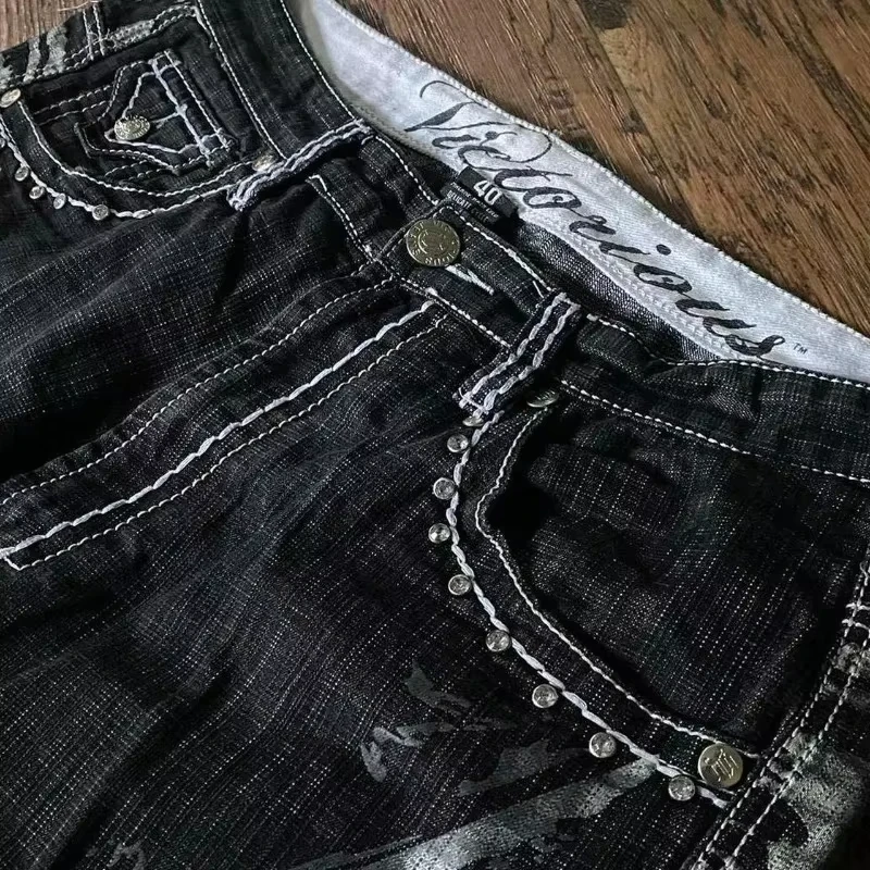 American Vintage Popular New Pattern Embroidery Baggy Denim Shorts Men Street Fashion Gothic Casual Joker Shorts Women Clothing - Image 4