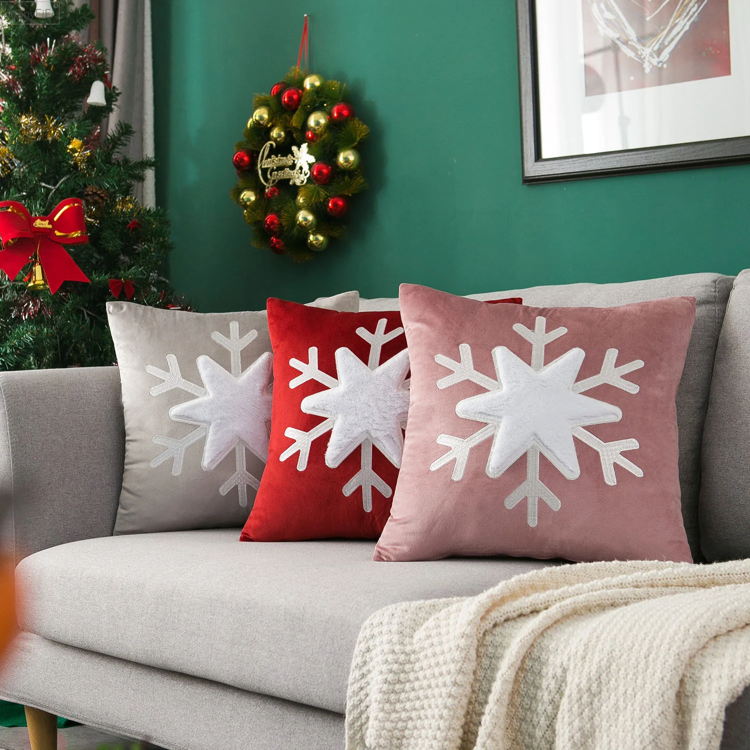 Snowflake Velvet Square Cushion Cover 45x45cm Red Grey Pink X‘max Pillow Case Embroidery Pillow Cover For Sofa Home Decoration