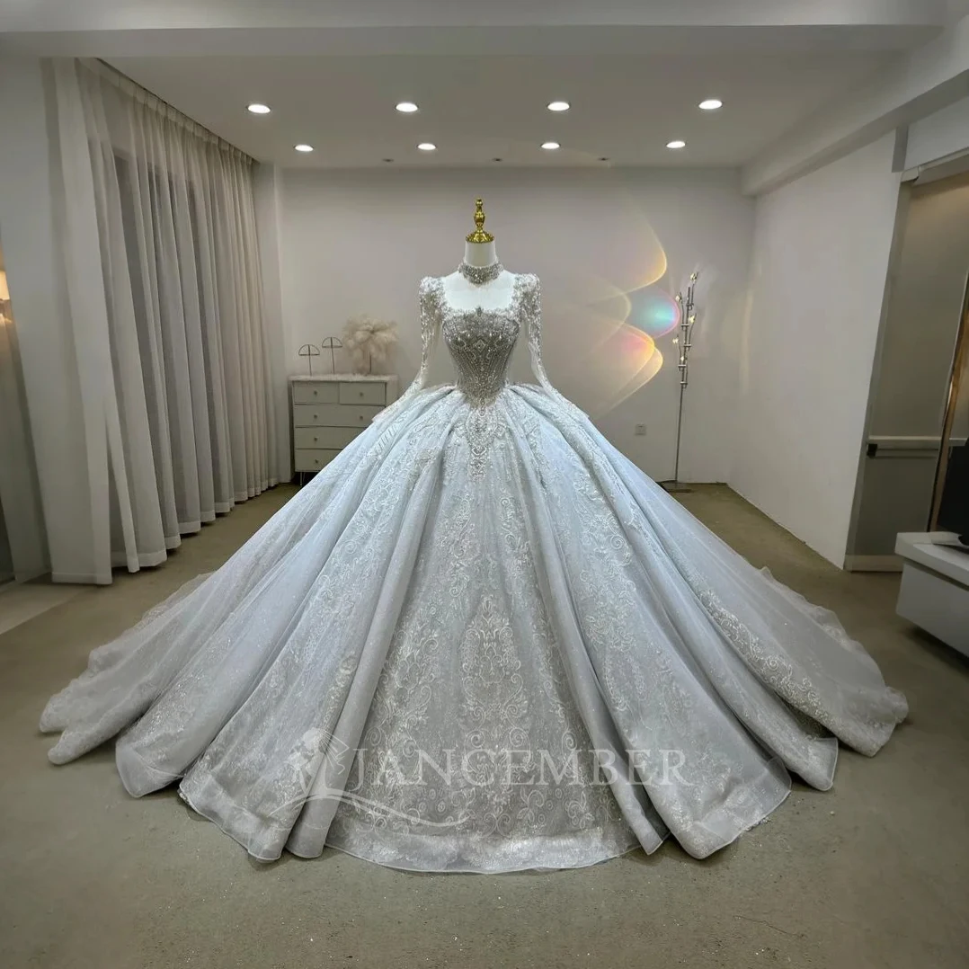 

Customized Ball Gown International Wedding Dresses Rhinestones Lace Bridal Gown Square Collar Cathedral Train Vestido De Noiva