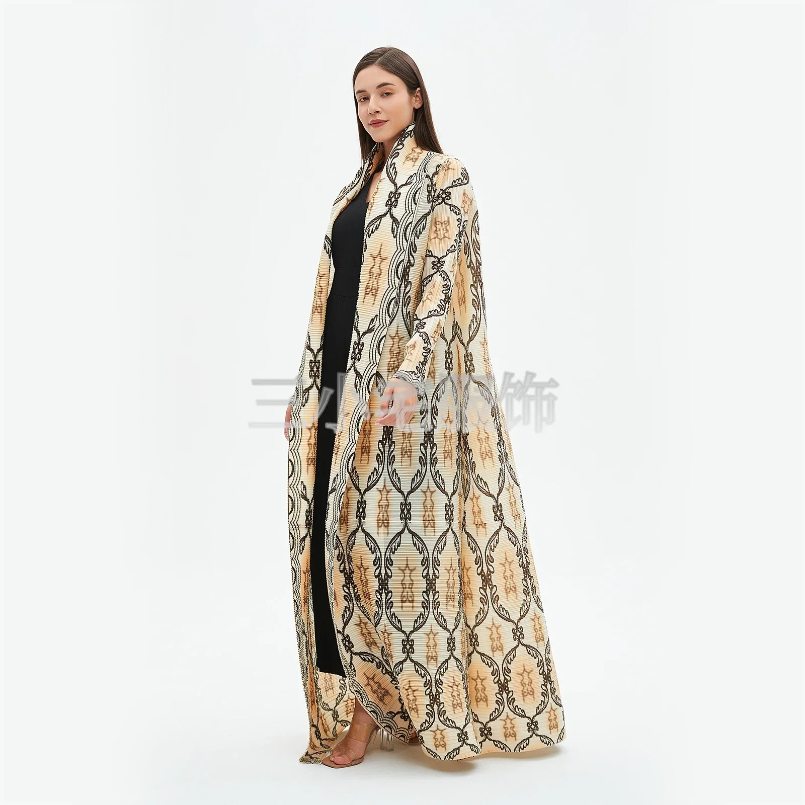 Pieghe pieghettate manica lunga abito stampato frangivento donna 2024 inverno nuovo Designer originale abaya colletto rovesciato cappotti con cintura