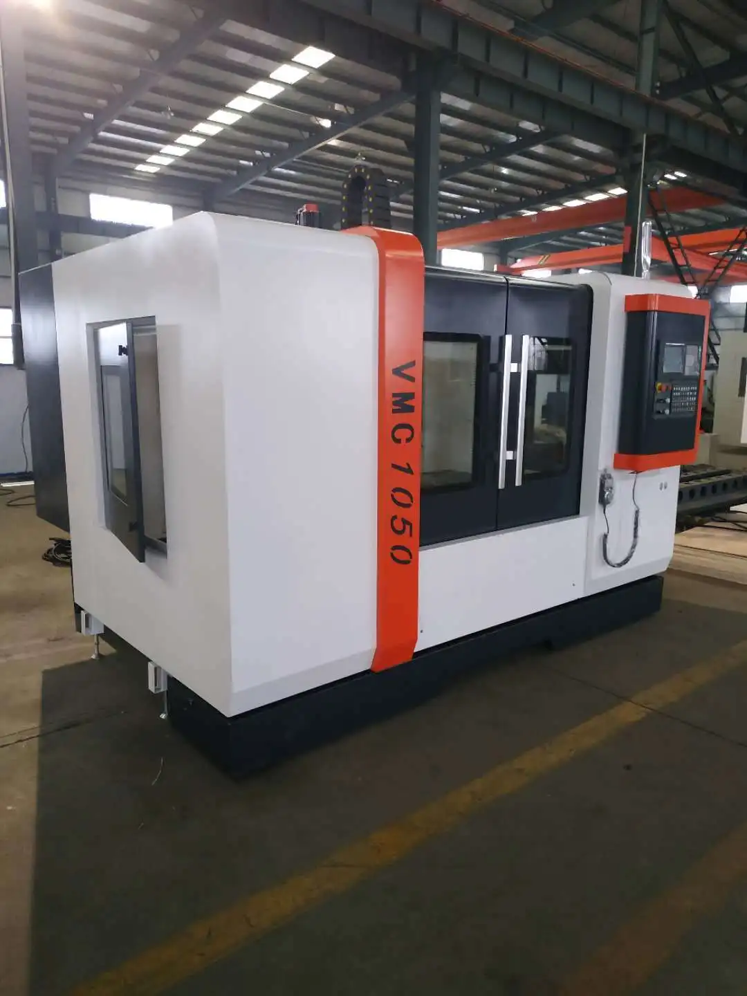 Torno de Metal de ingeniería de precisión CNC Milg Hine VMC1050