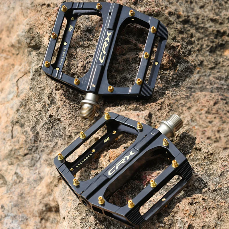 

Универсальная педаль для горного велосипеда, противоскользящая плоская пластина, полый подшипник из алюминиевого сплава с ЧПУ, детали педалей для шоссейного велосипеда Mtb
