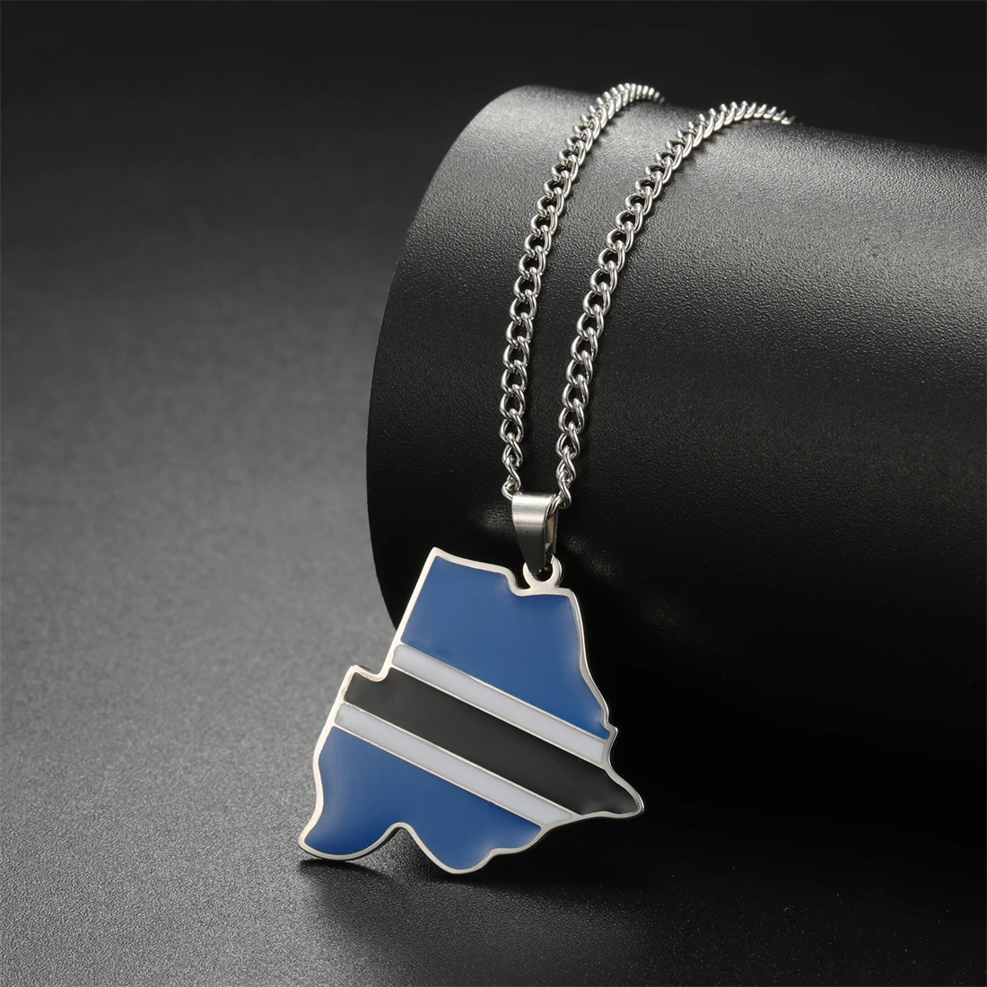 

EUEAVAN Botswana Map Flag Pendant Necklaces For Women Stainless Steel Drip Oil African Country Ethnics Jewelry Gift