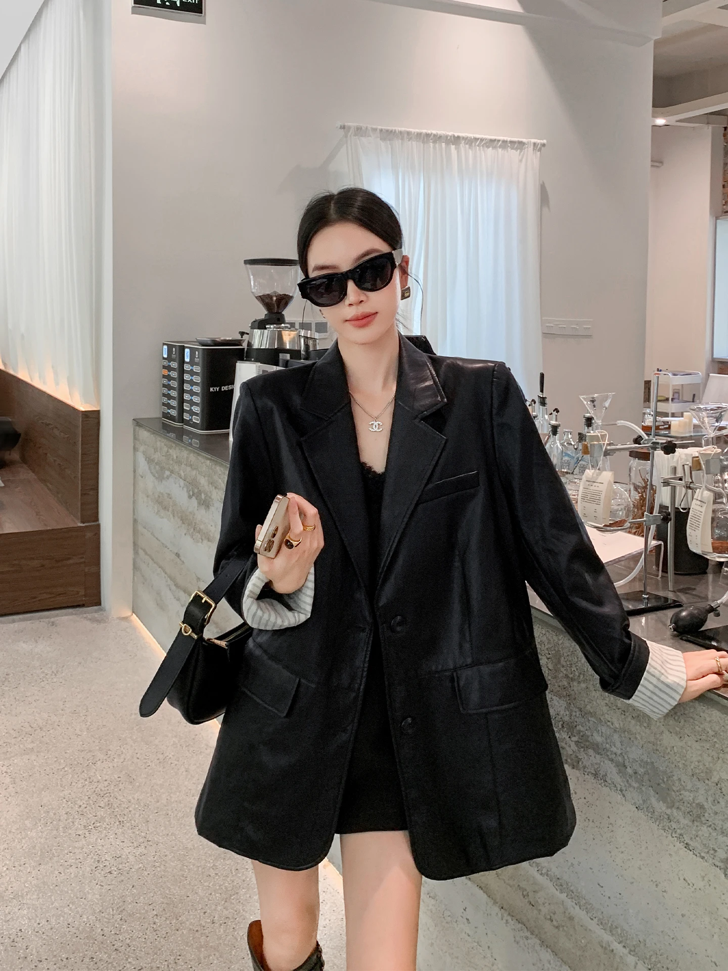 

Кожаный костюм Binguo Bla с отворотами и полосками, свободный крой, женский, весна-осень, стройнящий, модный, деловой стиль