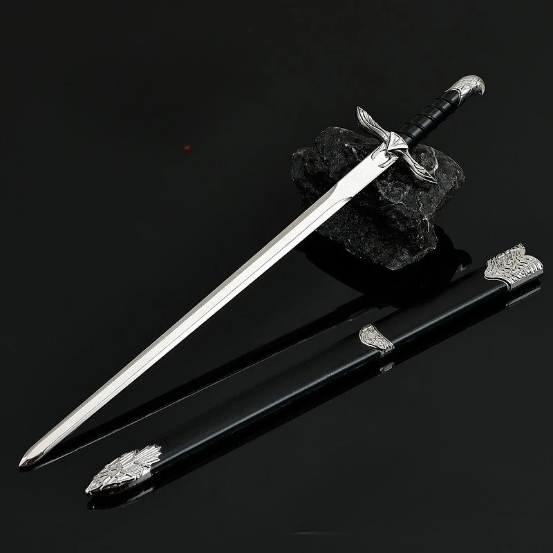22Cm Zwaard Van Altair Game Perifere Metalen Vakmanschap Model Met Zwaard Schede Desktop Versieren Ornamenten Verjaardagscadeautjes Speelgoed