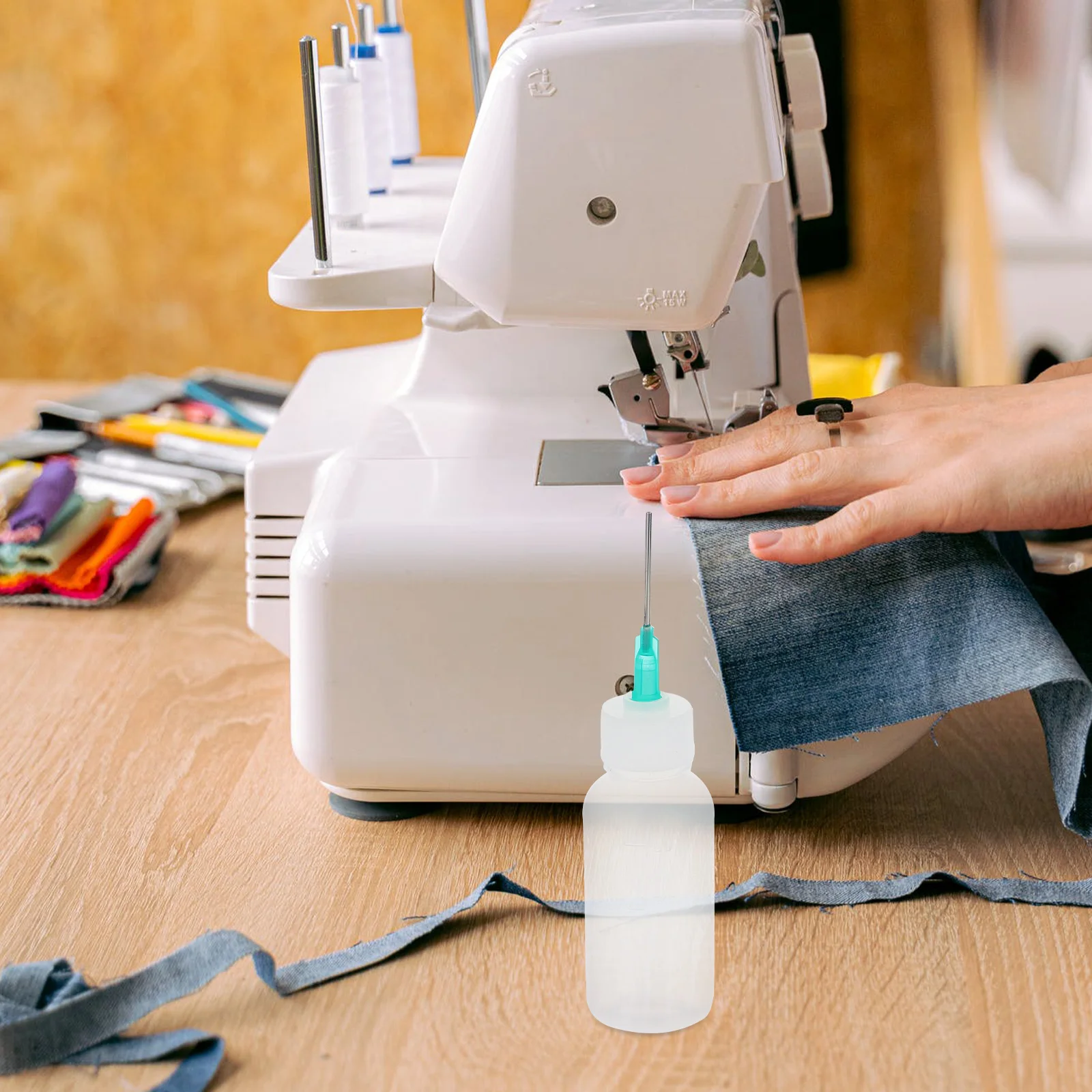 

1 Set Plastic Oil Bottles Squeeze Applicator Bottles For Sewing Machine Lubrication Refillable Oil Holders Lightweight Pointed