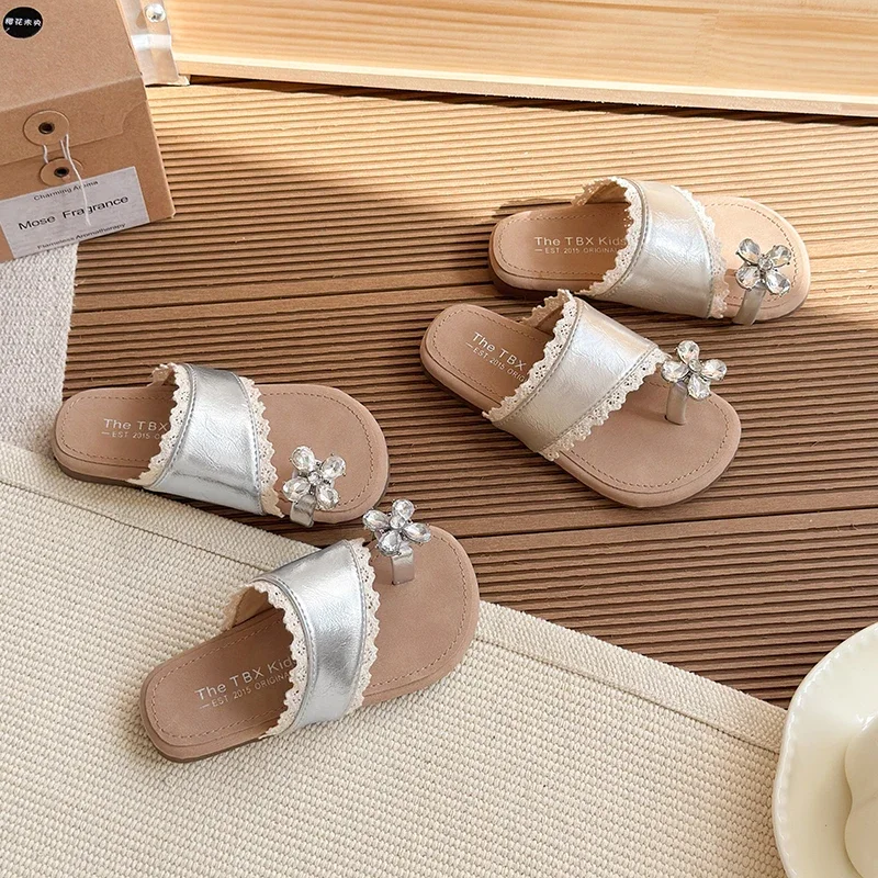 

Children Princess Sandals for Girls 2025 Summer New Fashion Korean Style Soft Sole Anti-slippery Versatile Elegant Lace Slippers