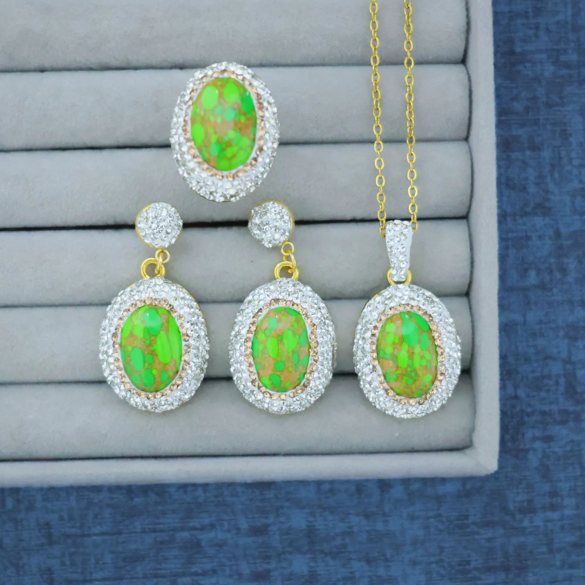 New natural turquoise oval green pine three-piece original handmade design jewelry manufacturers wholesale