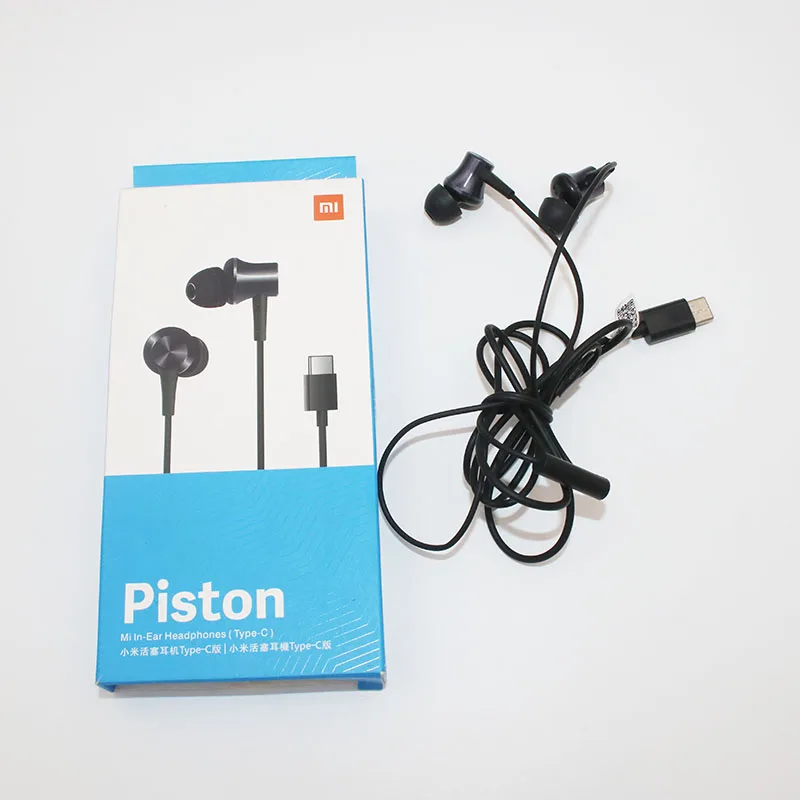 Original Xiaomi Type-C Piston Earphones USB Type C Wired In-ear Earbuds Headset With Mic Office Sports Headset Simple Fashion